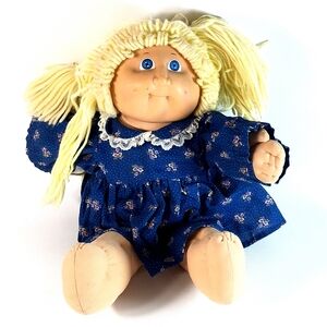 Vintage 1983 Cabbage Patch Kid Blonde Hair Blue Eyes Girl